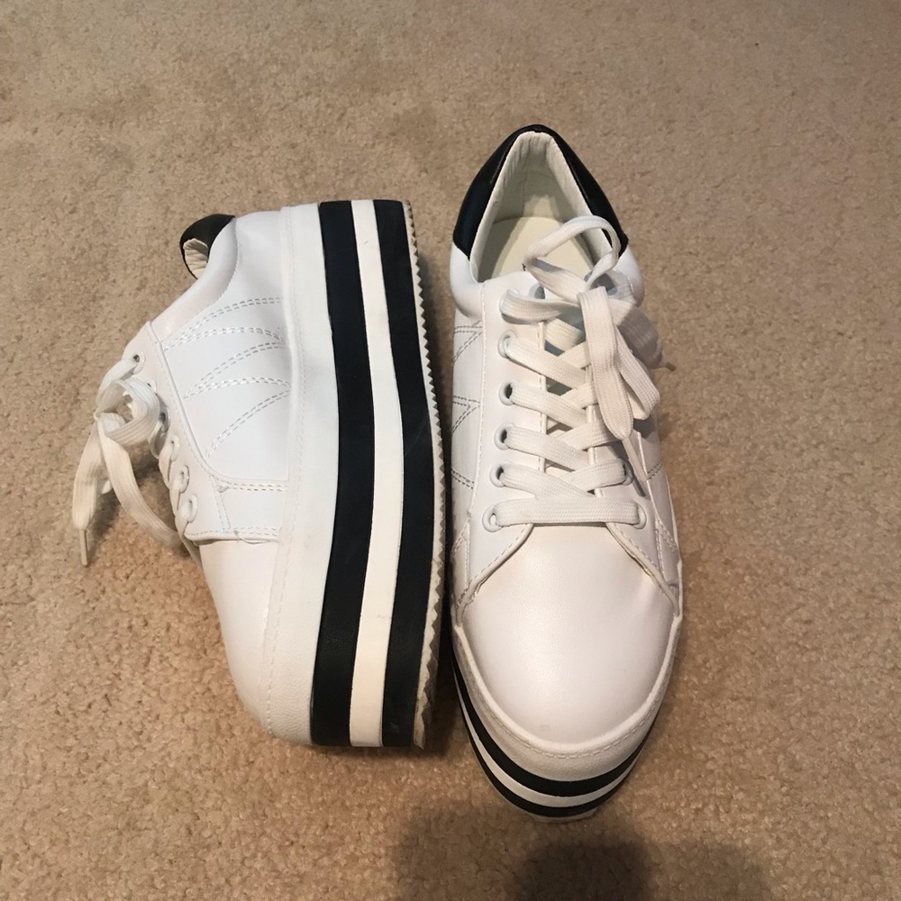 bestelle sneakers